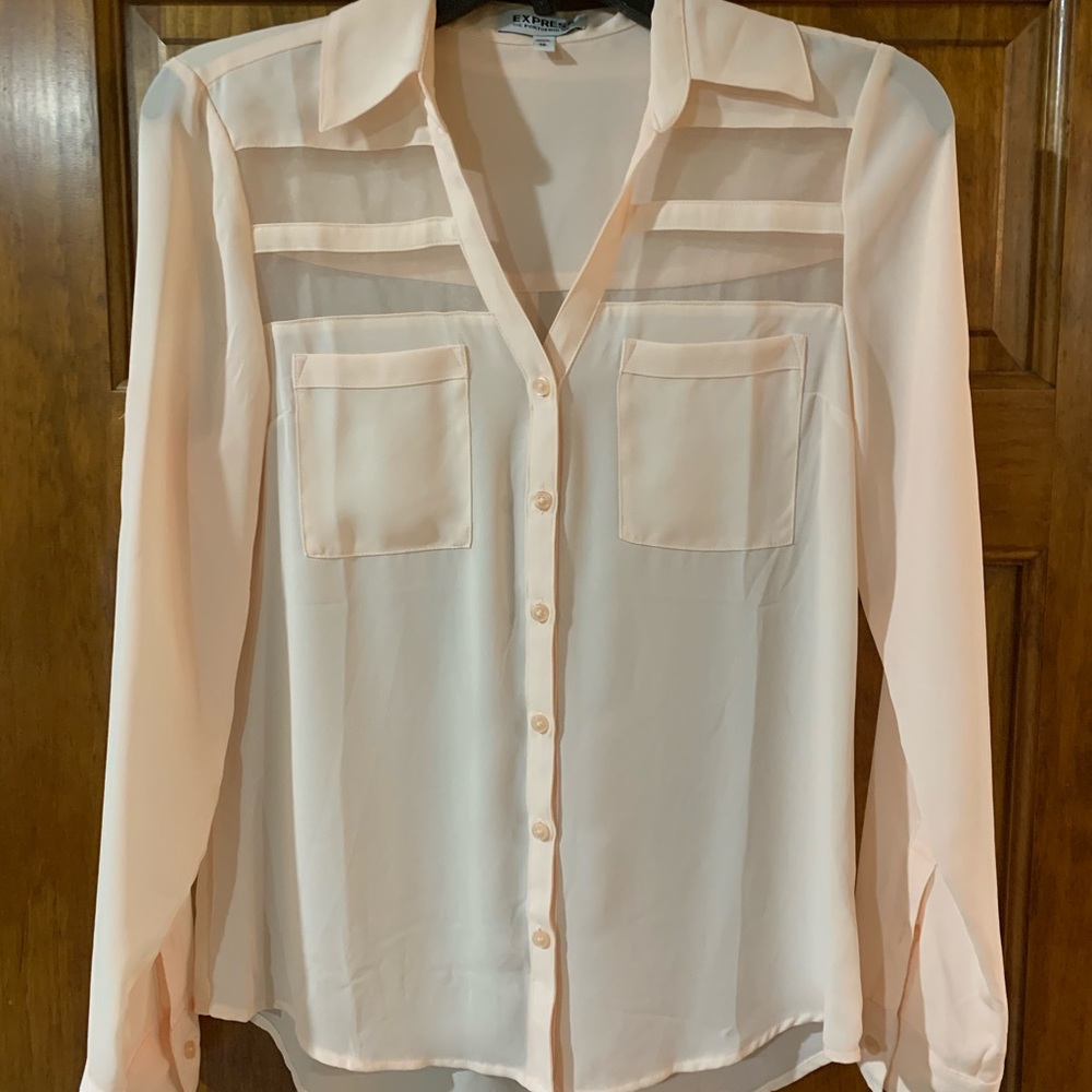 Shear dressy blouse from a smoke free home.